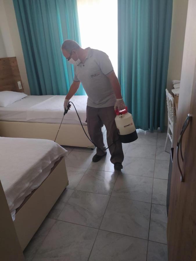 Grand Tas Otel Mut Bagian luar foto